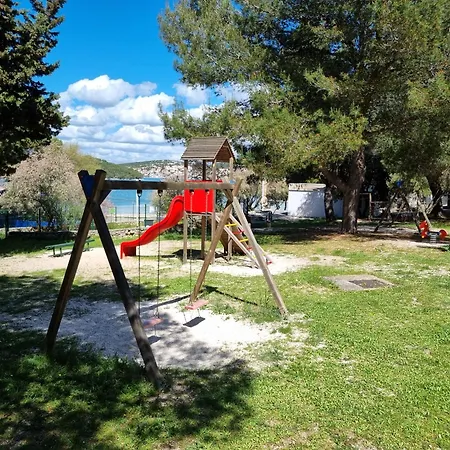 Mobile Sun Village , Otok Murter *